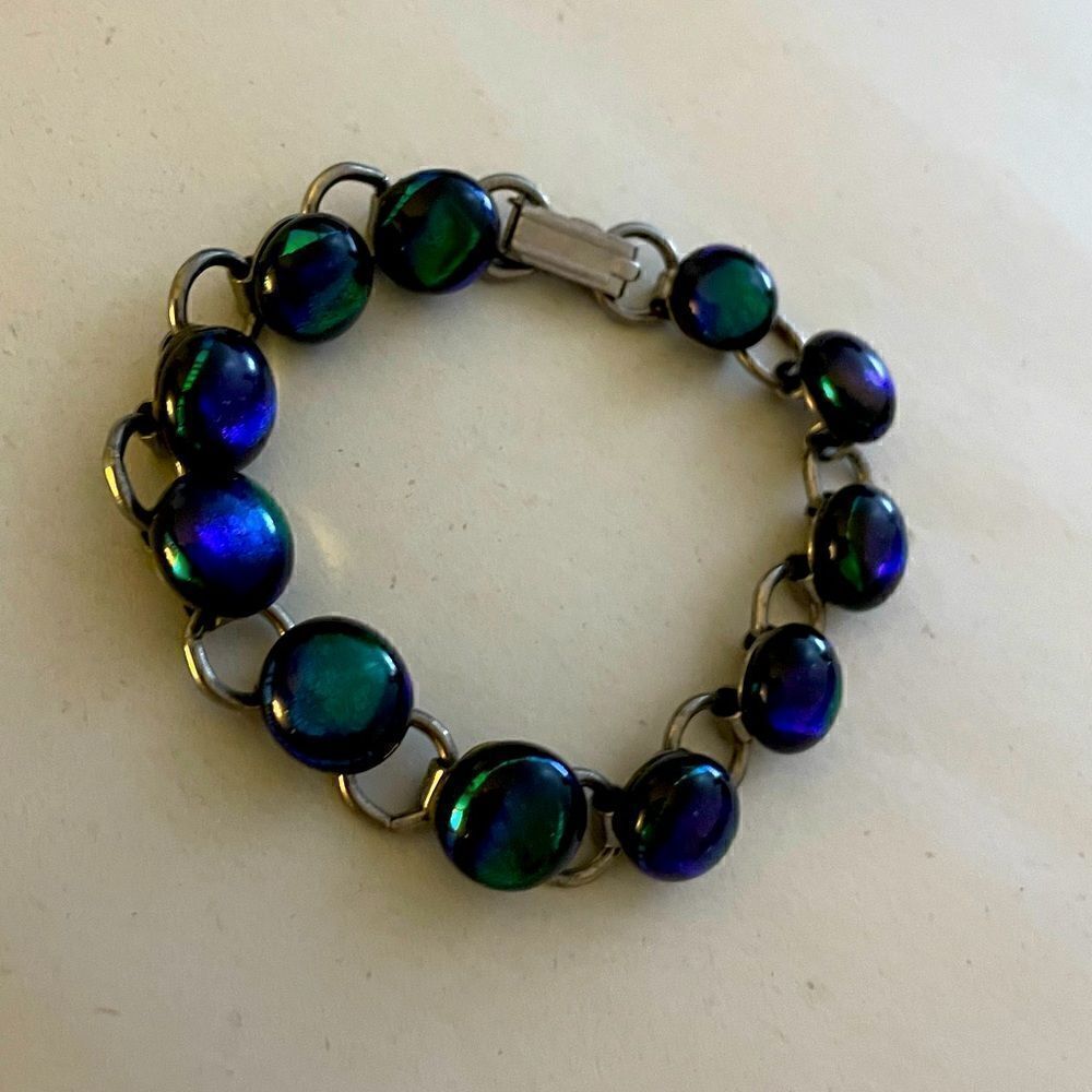 Labradorite Bracelet - Picture 9 of 12